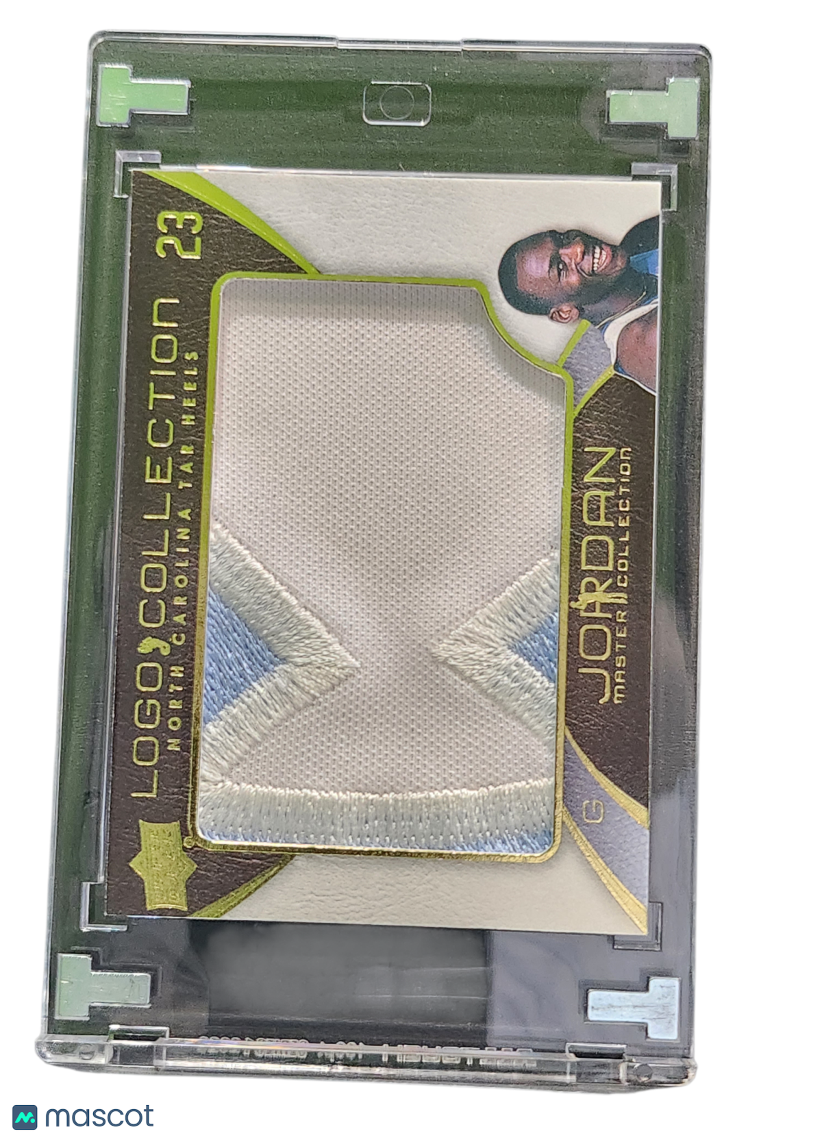 2013 Upper Deck Jordan Master Michael Jordan #UNC-12 UNC Logo Patch Memorabilia