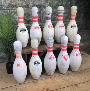 10 WIBC ABC Approved Plastic Coated Bowling Ball Game Pins Game Room Vintage H