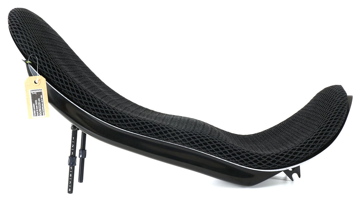 Azub Composite Hardshell Seat w/Ventisit Pad & Mounting Hardware (LG)