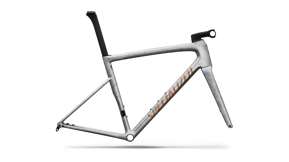 2026 Specialized Tarmac SL8 Frameset - FACT 10r Carbon (Satin Carbon / 100% Cqv Reflex Super Red Pearl Front Edge Fade / Metallic White Silver / 56)