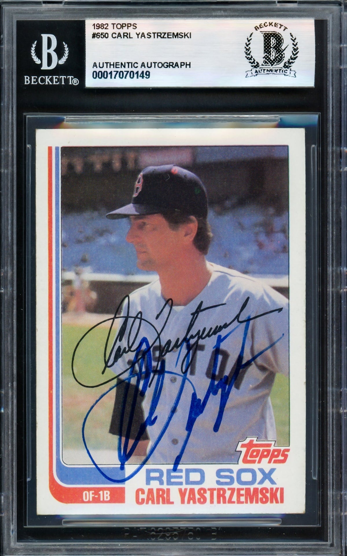 Carl Yastrzemski Autographed 1982 Topps Card #650 Boston Red Sox Beckett BAS #17070149