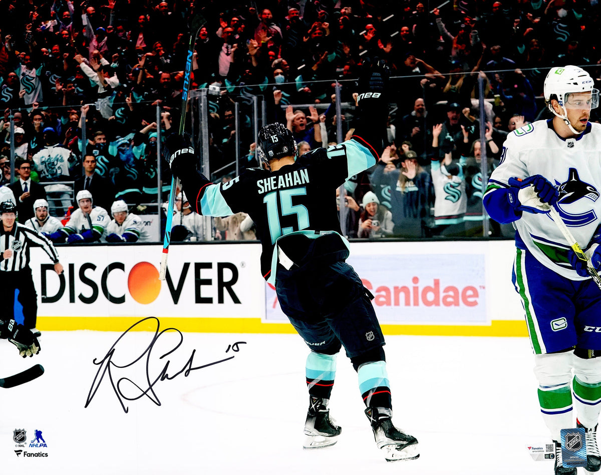 Riley Sheahan Autographed 16x20 Photo Seattle Kraken Fanatics Holo