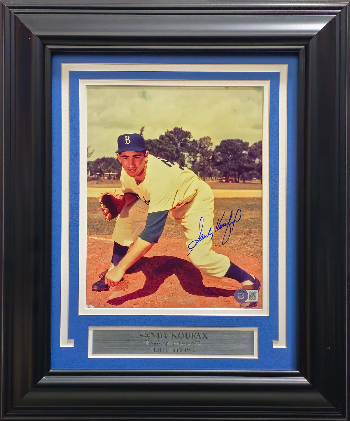 Sandy Koufax Autographed Framed 8x10 Photo Brooklyn Dodgers Beckett BAS #AD43442