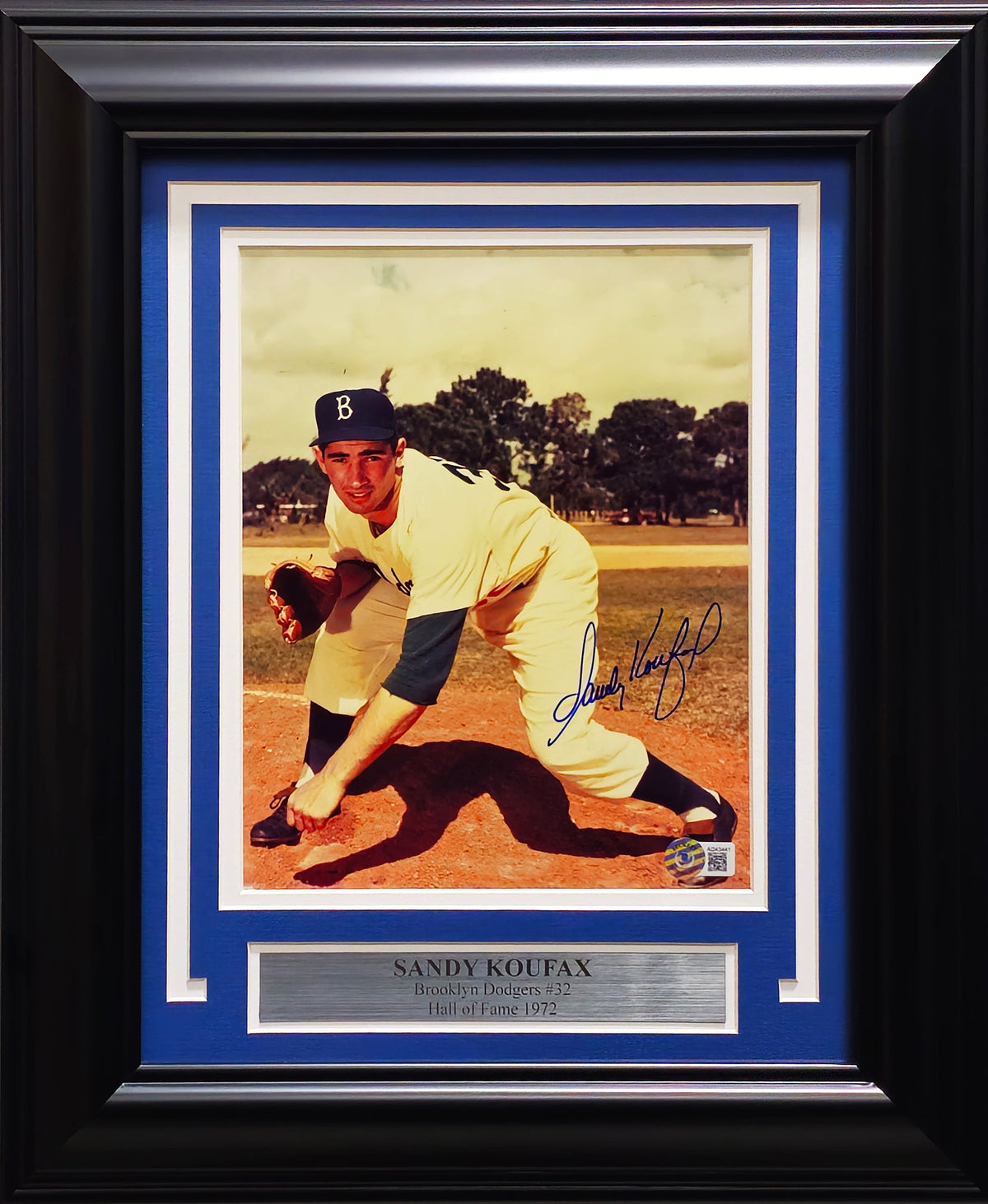 Sandy Koufax Autographed Framed 8x10 Photo Brooklyn Dodgers Auto Grade Gem Mint 10 Beckett BAS #AD43441