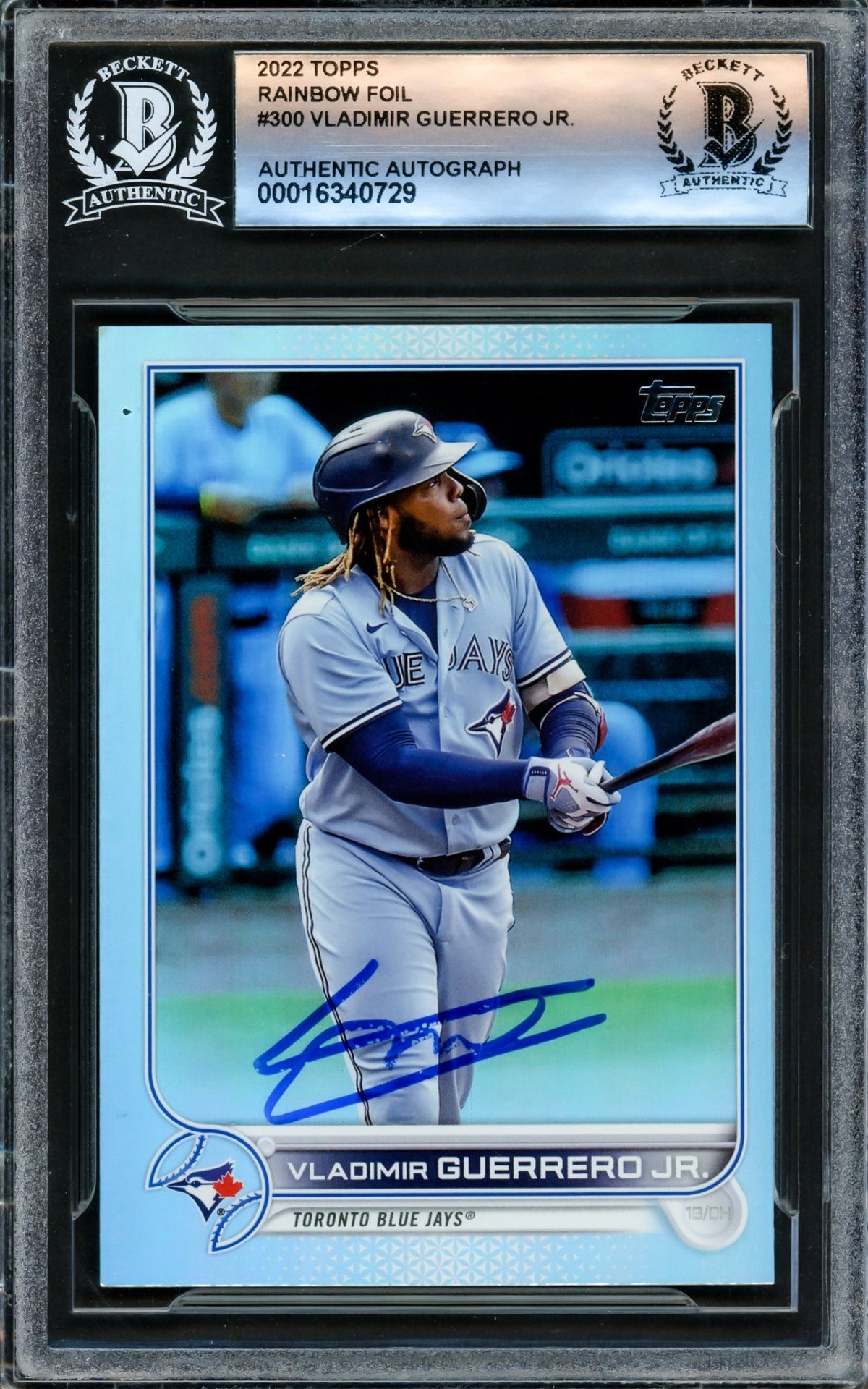 Vladimir Guerrero Jr. Autographed 2022 Topps Rainbow Foil Card #300 Toronto Blue Jays Beckett BAS #16340729