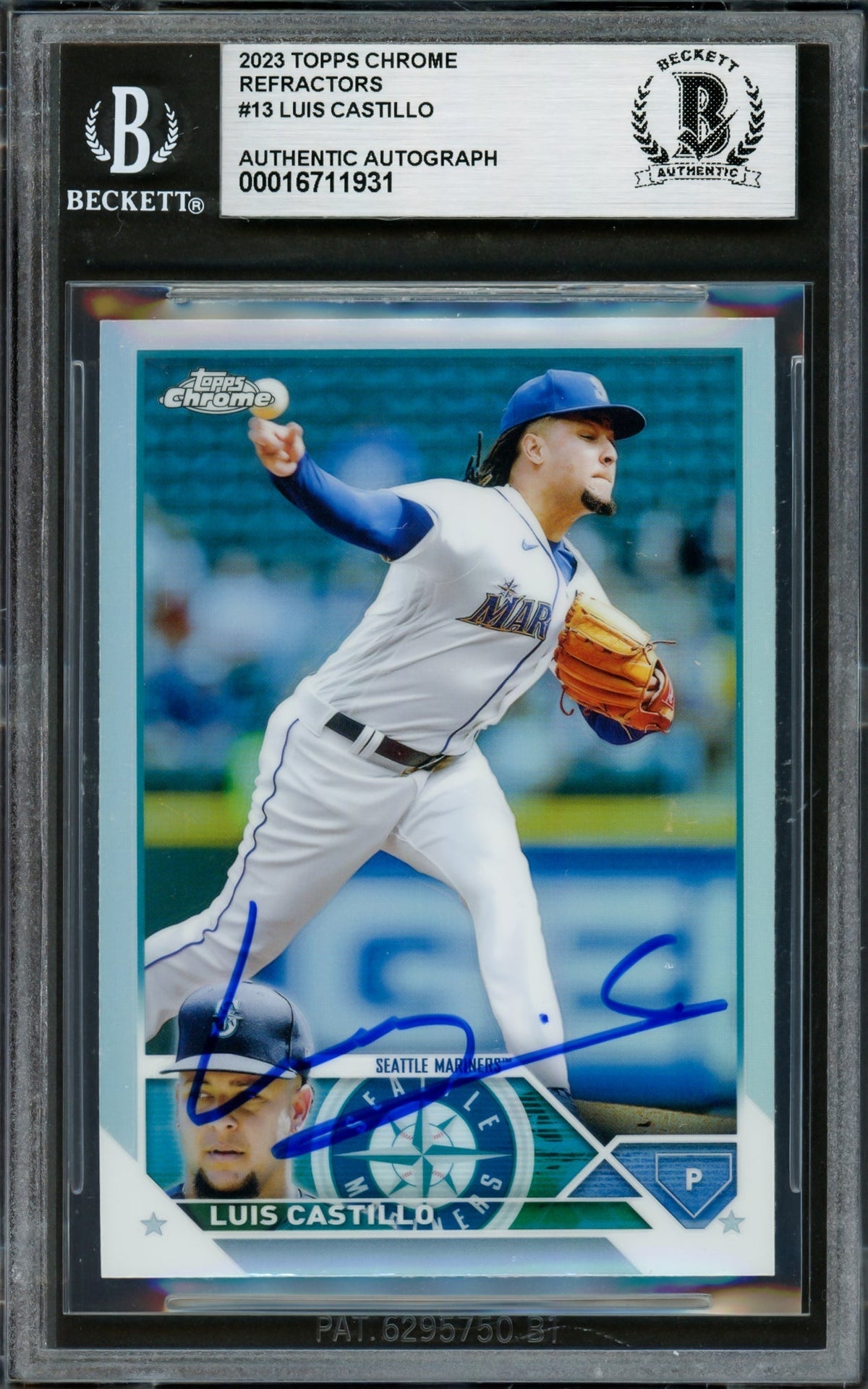 Luis Castillo Autographed 2023 Topps Chrome Refractor Card #13 Seattle Mariners Beckett BAS