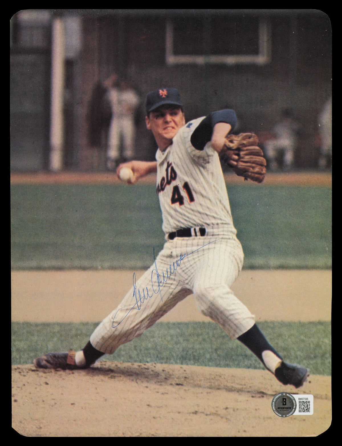 Tom Seaver & Reggie Jackson Autographed 8x11 Magazine Page Photo Beckett BAS QR #BM37335