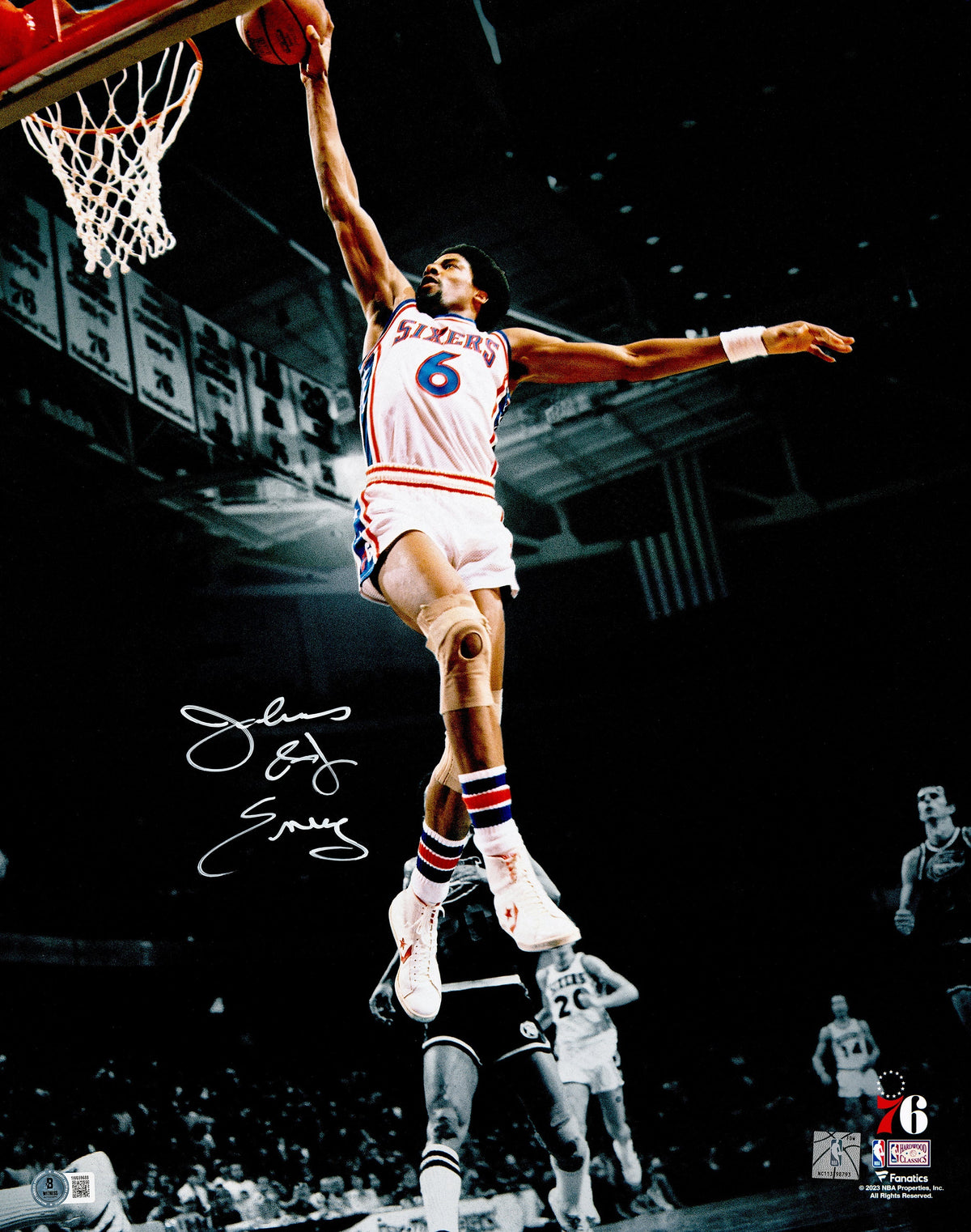 Julius "Dr. J" Erving Autographed 16x20 Photo Philadelphia 76ers Beckett BAS Witness