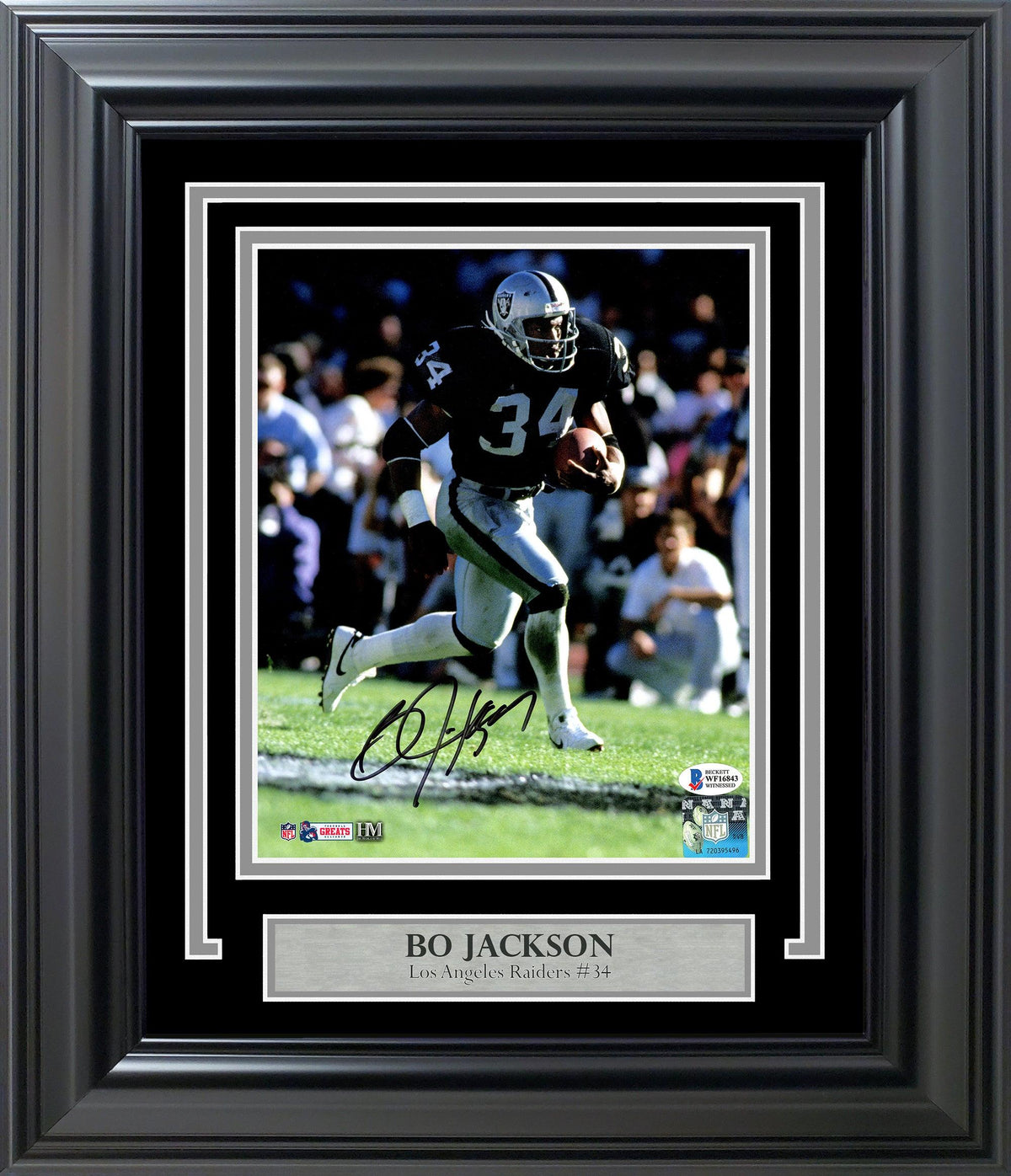 Bo Jackson Autographed Framed 8x10 Photo Oakland Raiders Beckett BAS Stock #209429