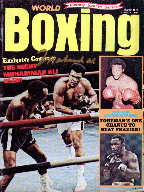 Muhammad Ali Autographed Boxing World Magazine Vintage PSA/DNA #H47564