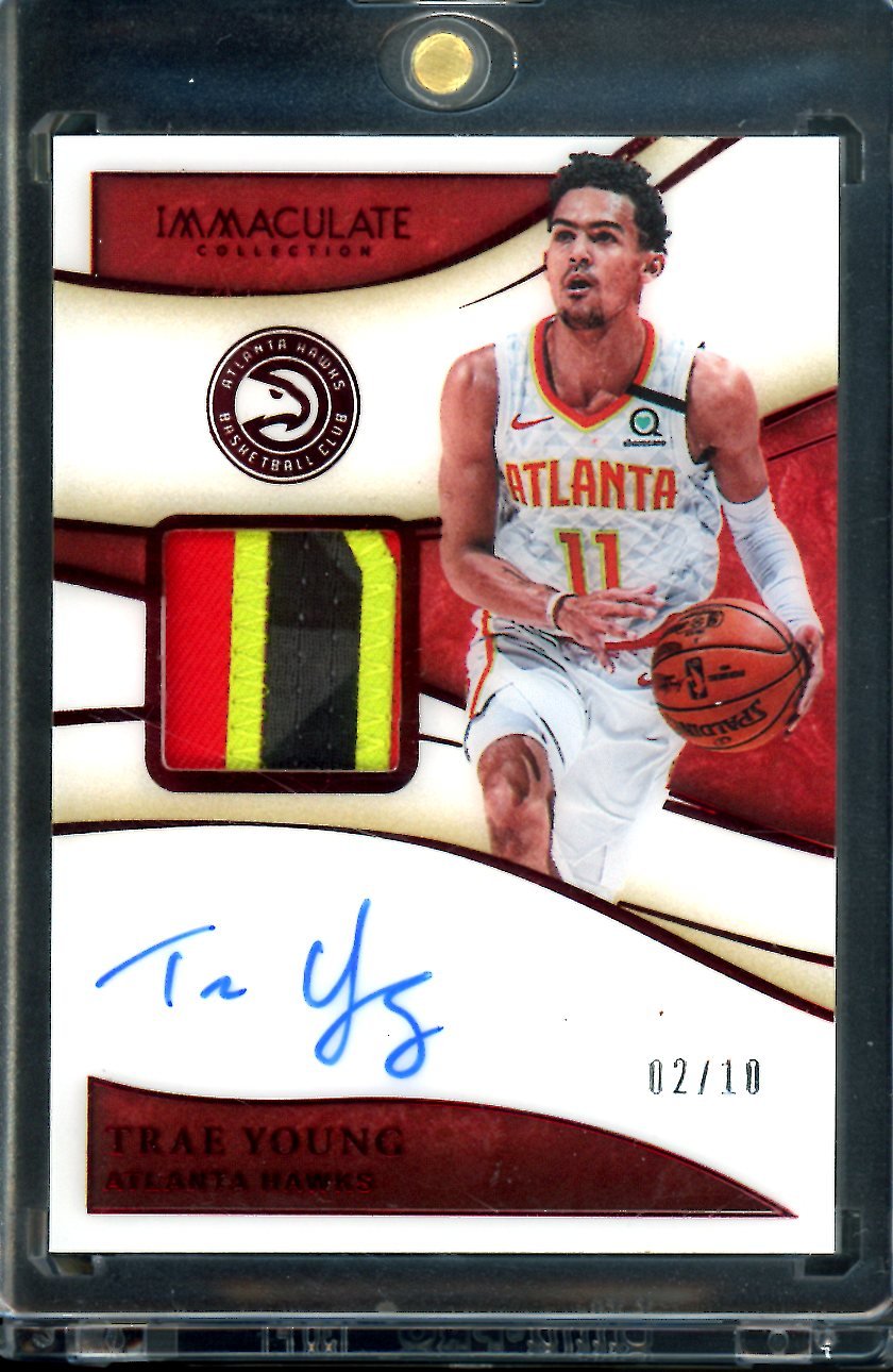 2019/20 Panini Immaculate Trae Young Patch Auto Ruby /10 Hawks