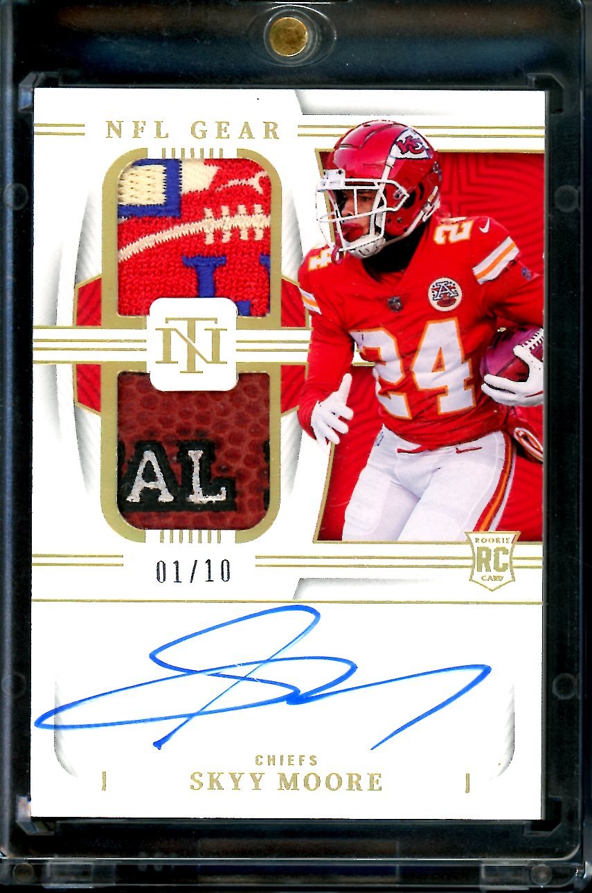 2022 Panini National Treasures Skyy Moore Rookie Auto RPA Gold /10 Chiefs