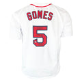 Jonny Gomes Signed 2013 WS Champs, Boston Strong Inscription Boston White Baseball Jersey (Beckett)