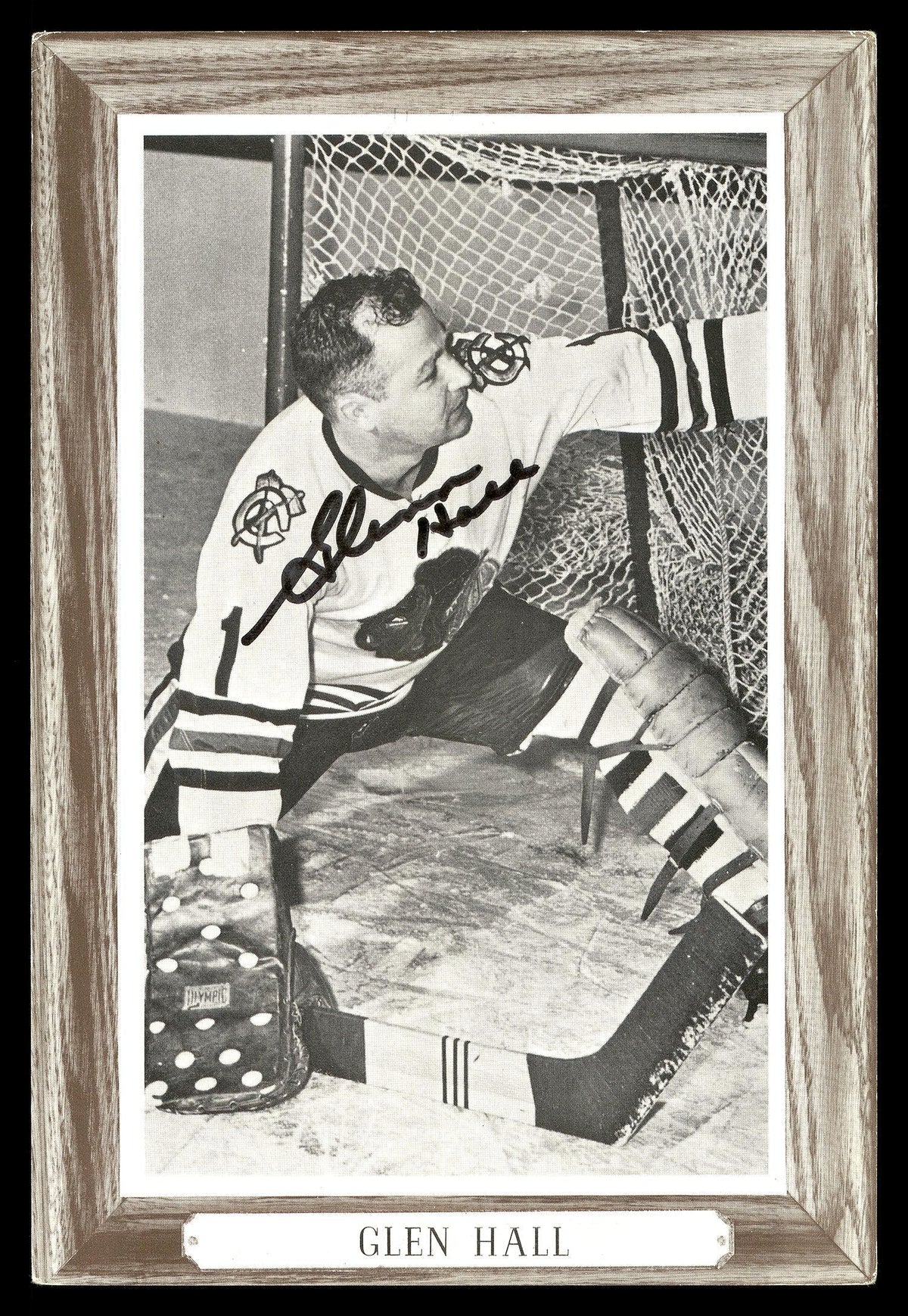 Glenn Hall Autographed 1964-67 Beehive Group 3 4.5x6.5 Photo Chicago Blackhawks SKU #176455