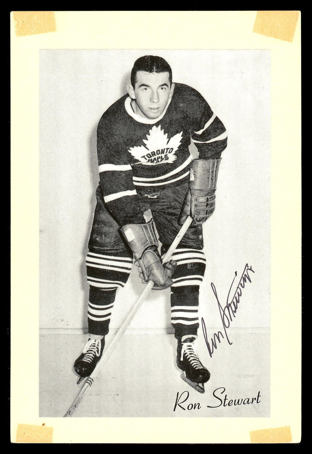 Ron Stewart Autographed 1944-63 Beehive Group 2 4.5x6.5 Photo Toronto Maple Leafs SKU #176692